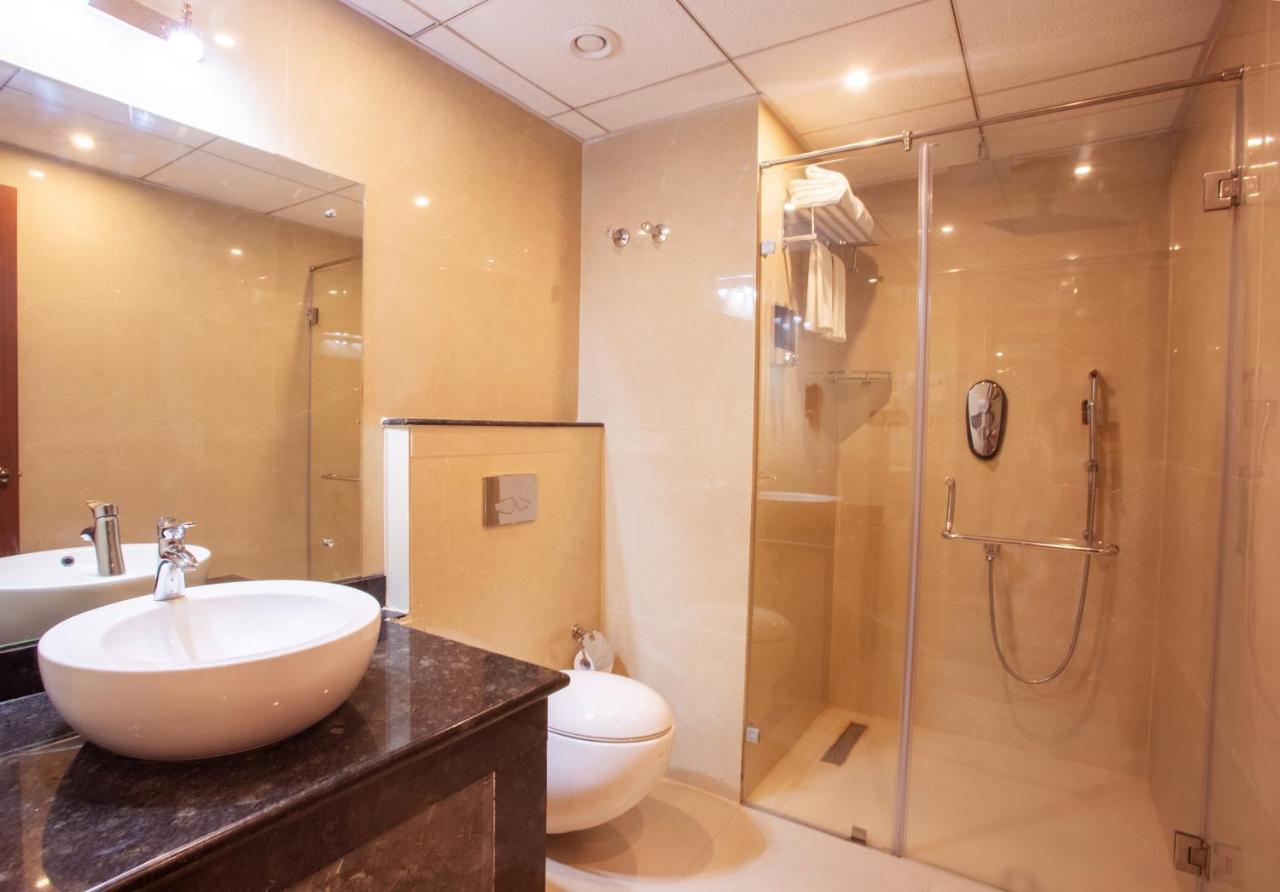 Kingston Hotel Bangalore Extérieur photo