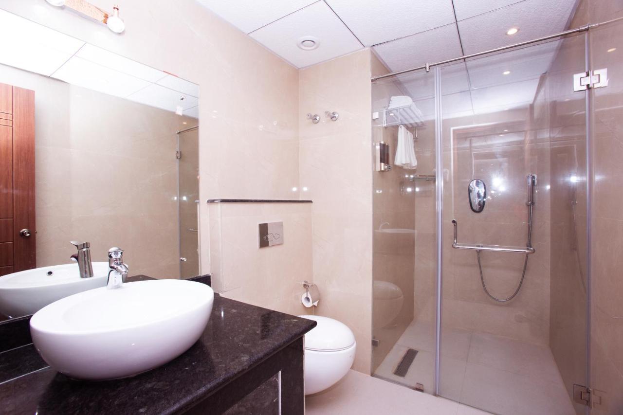 Kingston Hotel Bangalore Extérieur photo