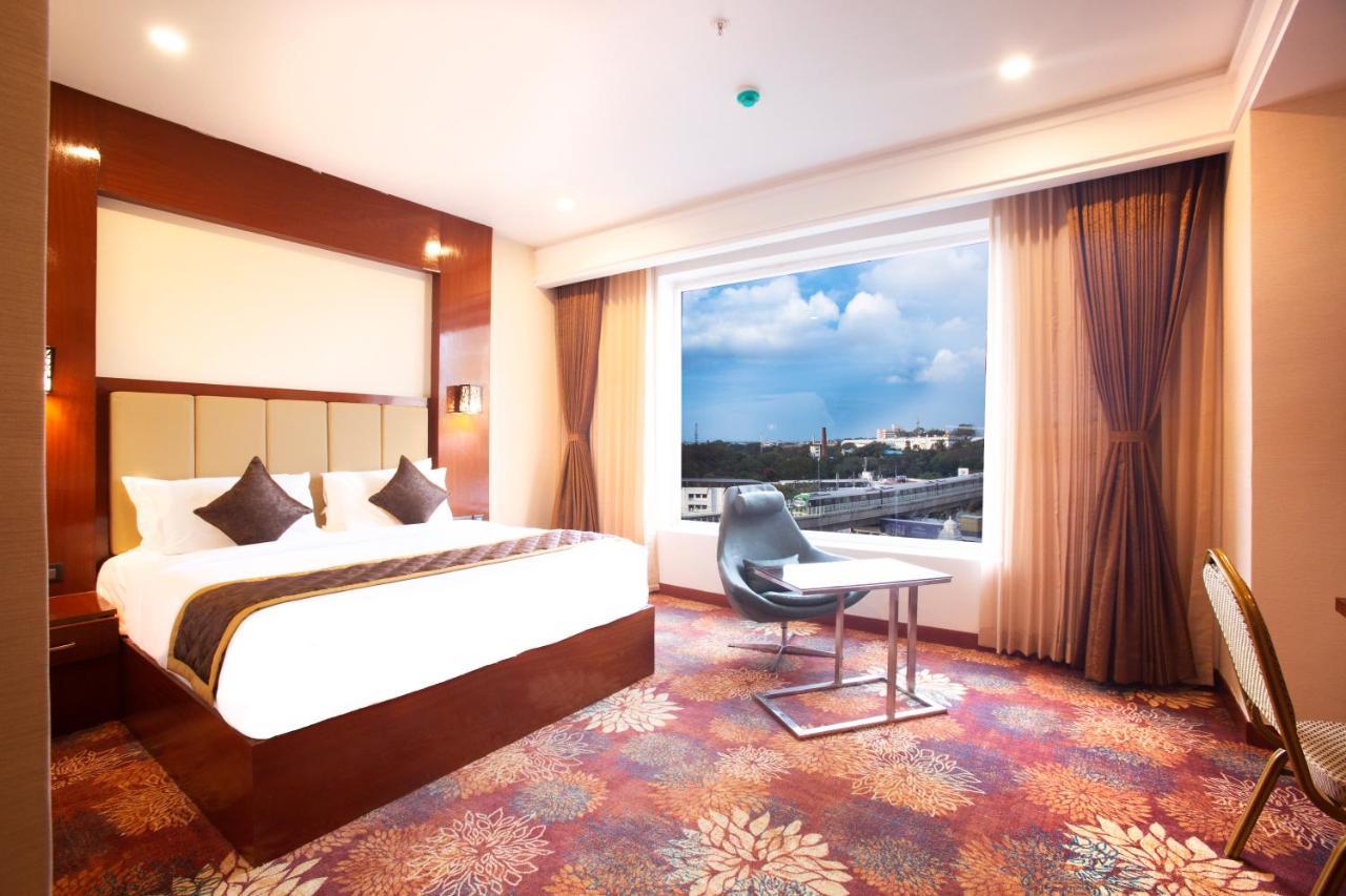 Kingston Hotel Bangalore Extérieur photo
