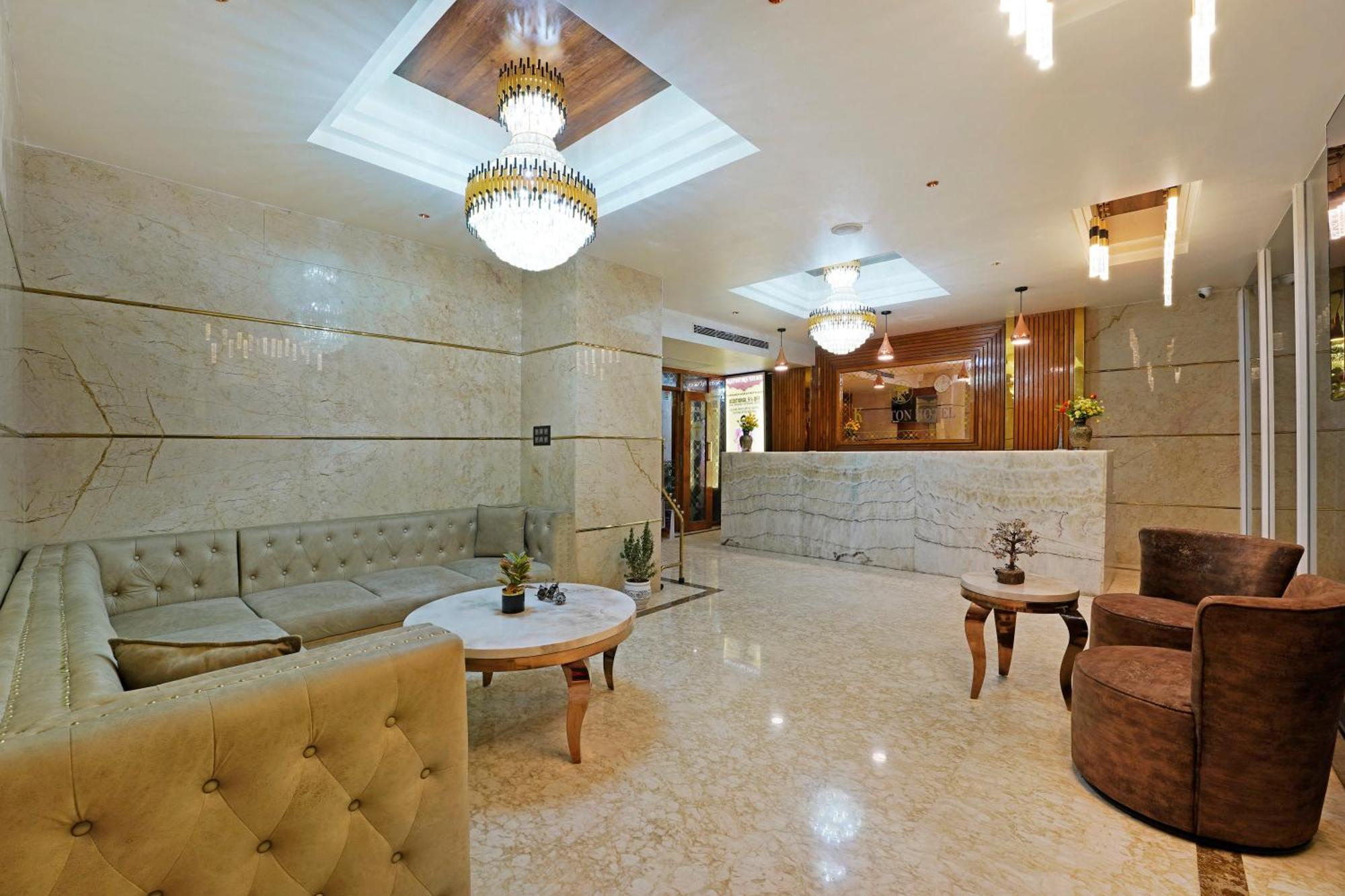Kingston Hotel Bangalore Extérieur photo