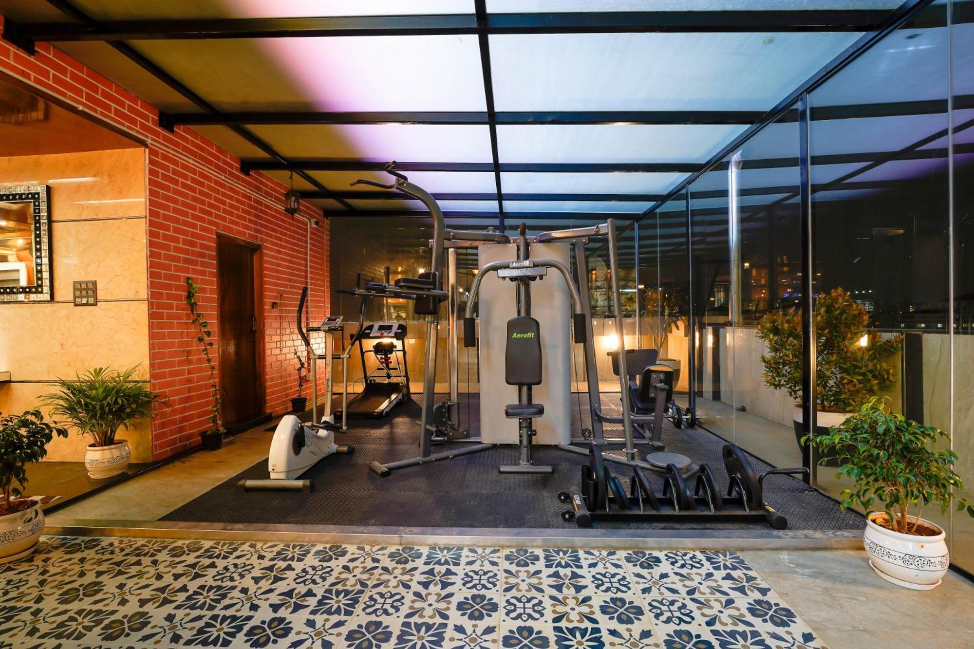 Kingston Hotel Bangalore Extérieur photo