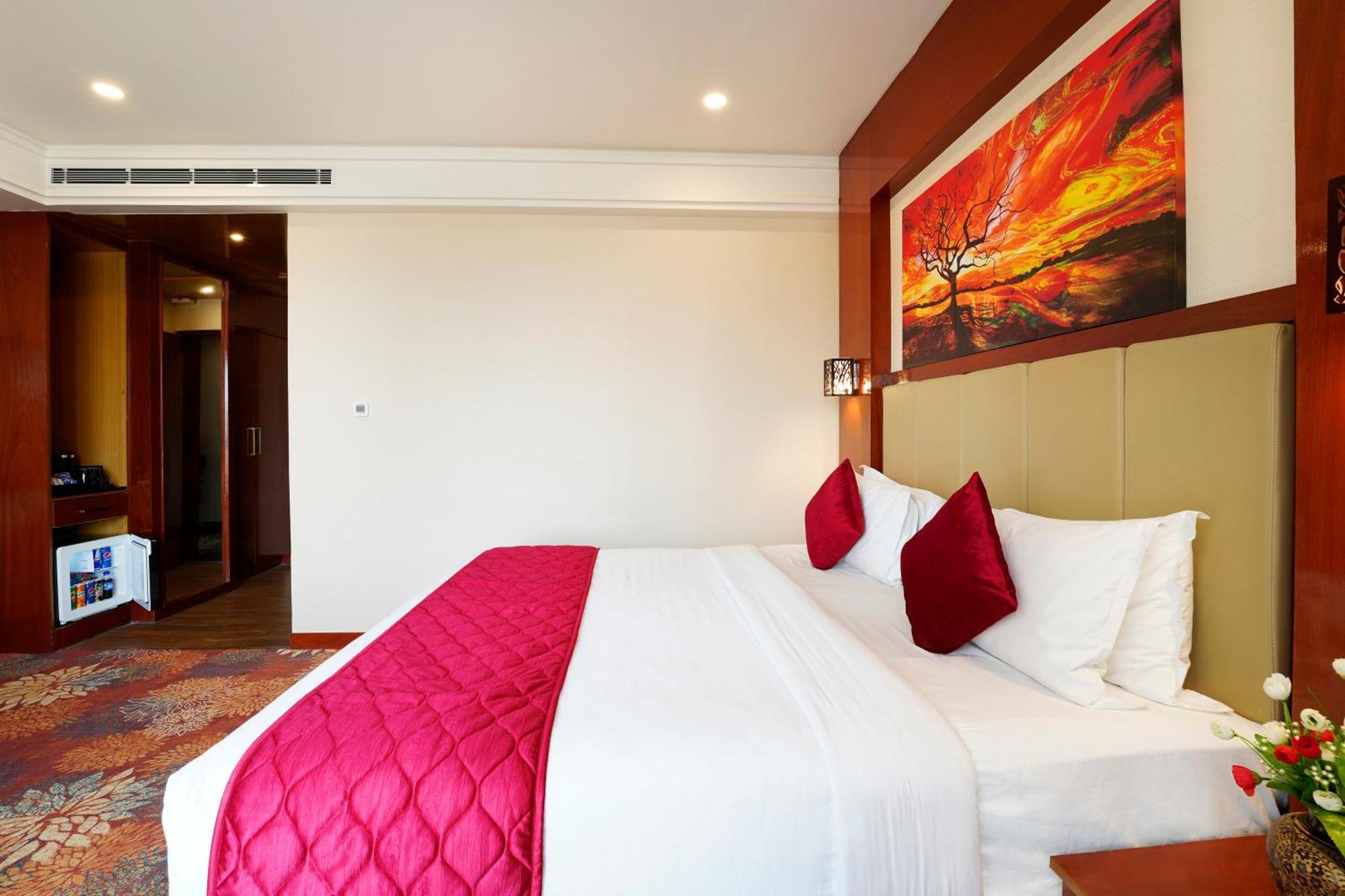Kingston Hotel Bangalore Extérieur photo