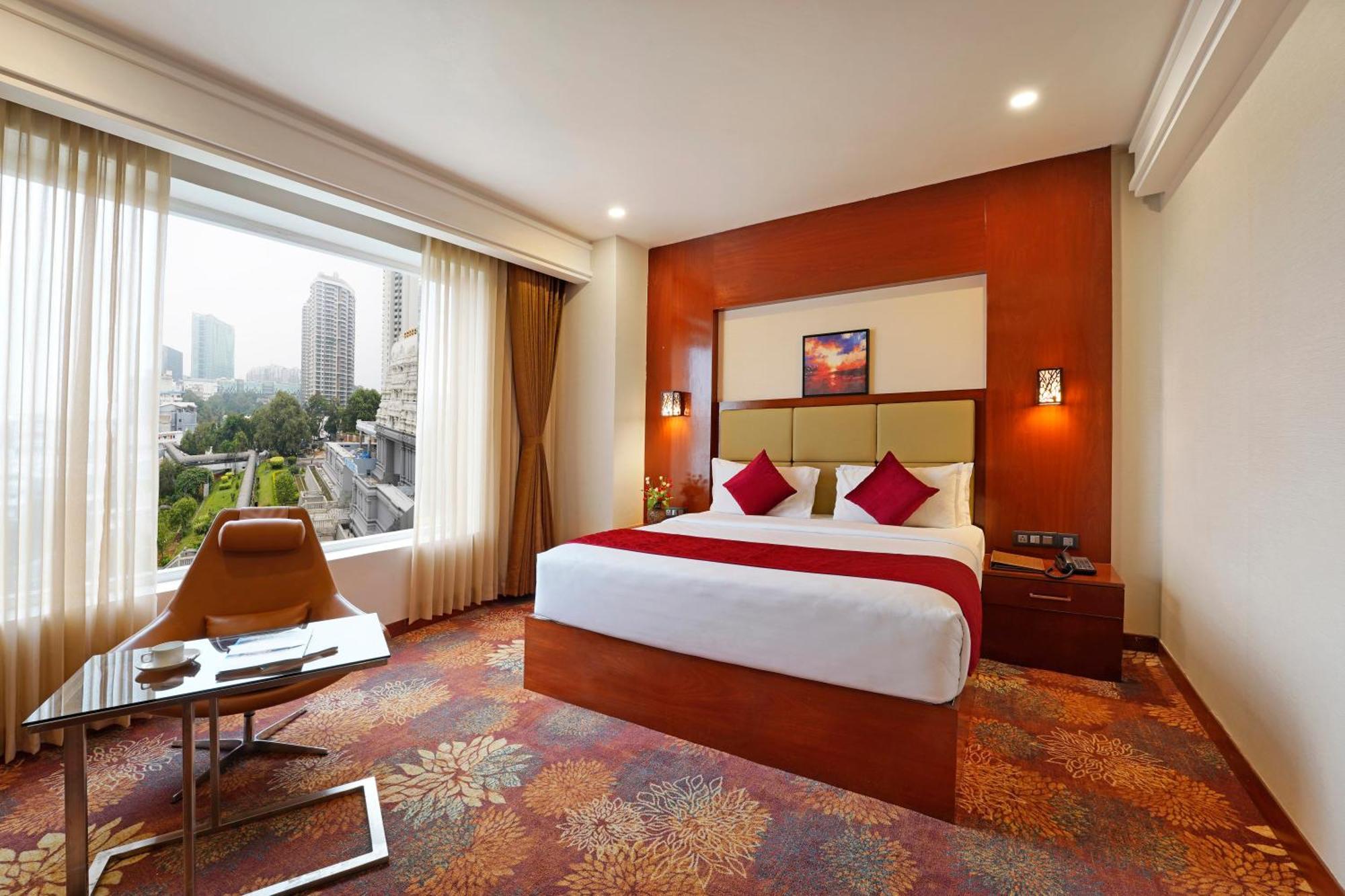Kingston Hotel Bangalore Extérieur photo