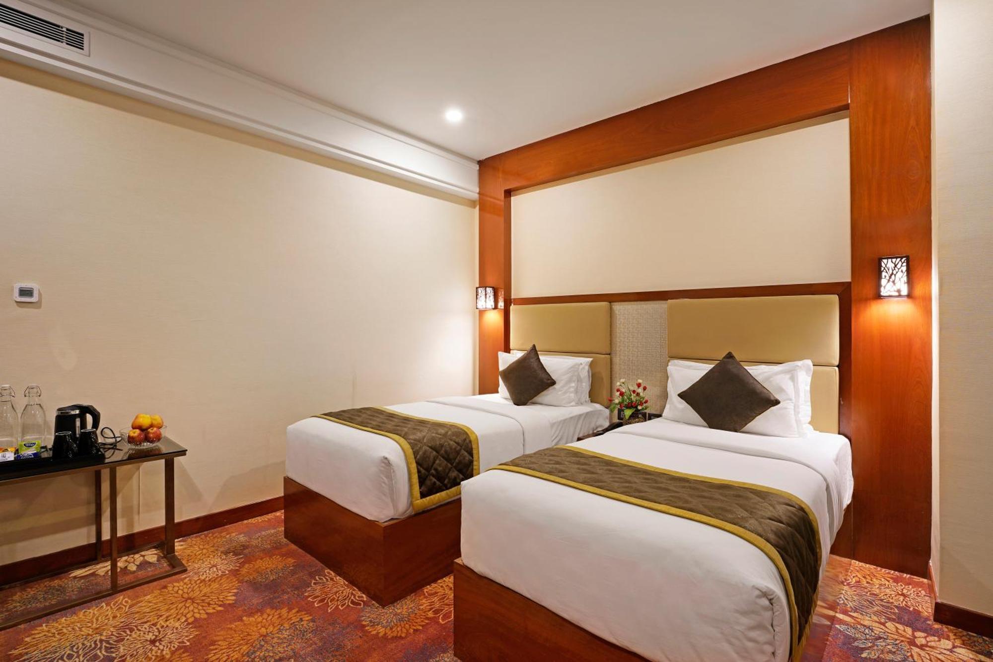 Kingston Hotel Bangalore Extérieur photo