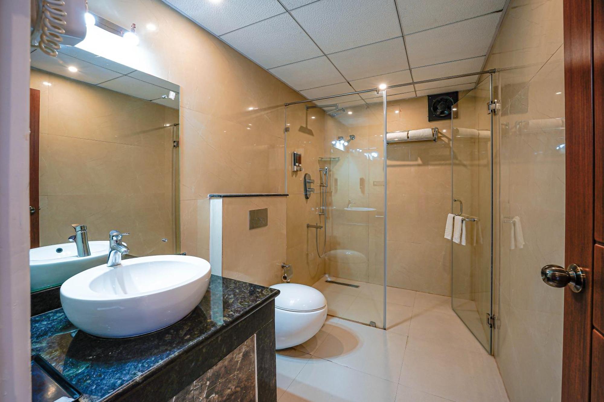 Kingston Hotel Bangalore Extérieur photo