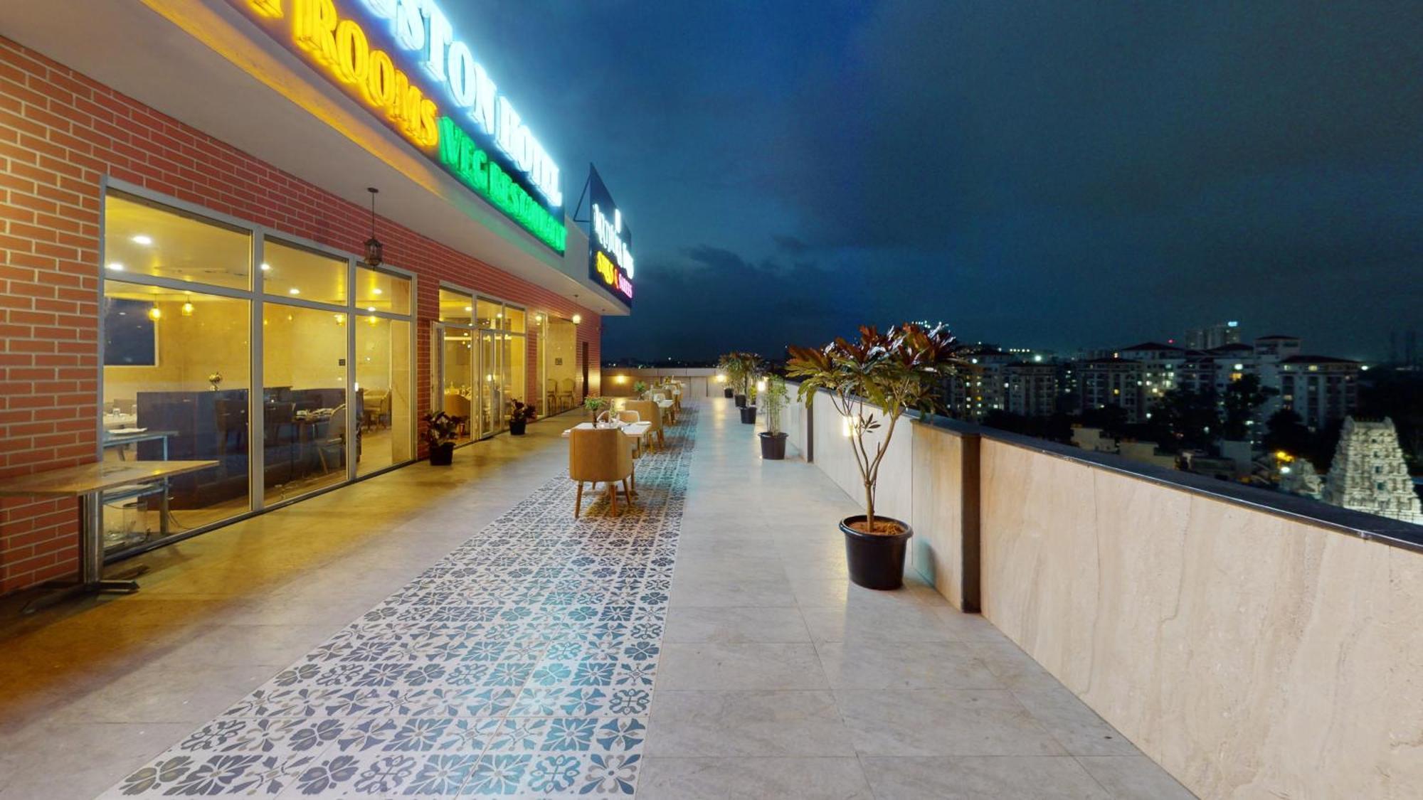 Kingston Hotel Bangalore Extérieur photo
